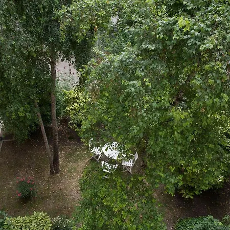 So Cute 55m2 And Quiet With A Courtyard Garden *