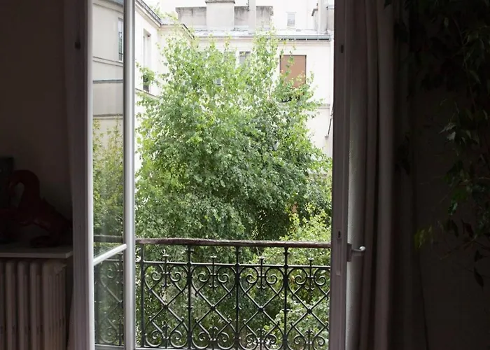 So Cute 55m2 And Quiet With A Courtyard Garden *
