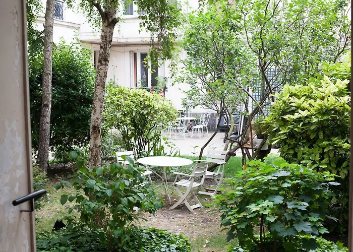 So Cute 55m2 And Quiet With A Courtyard Garden *